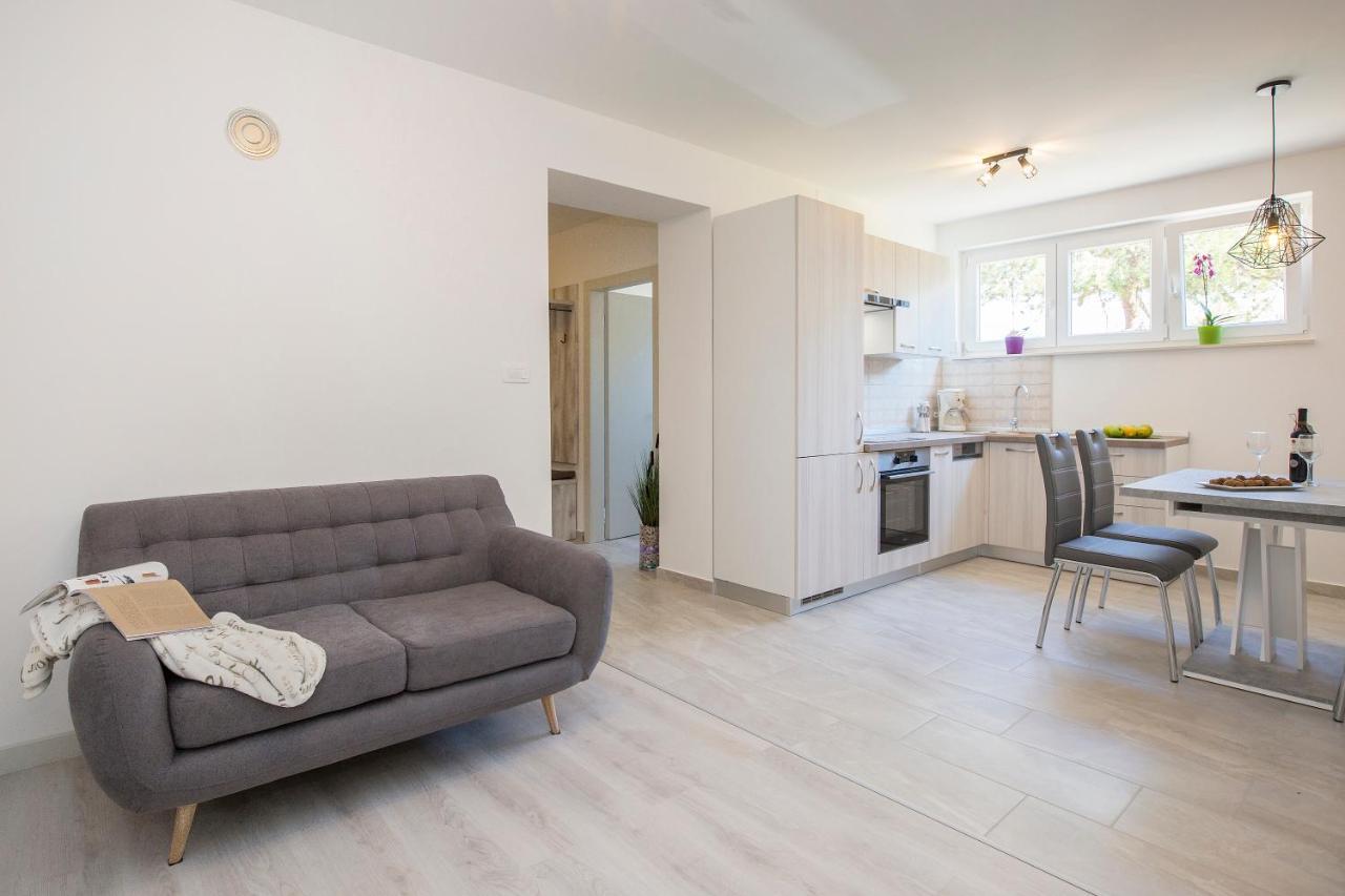 Apartment Stella Лабин Экстерьер фото